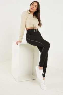 Quiz Black PU Trim Leggings -Quiz Store Online unnamed file 1334