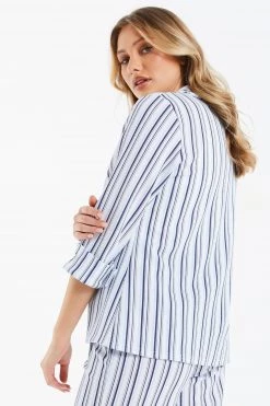 Quiz White Stripe Print Blazer -Quiz Store Online unnamed file 699